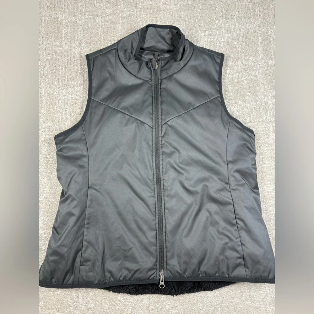 Nike Black Reversible Standard Fit Cozy Side Minimalist Vest Womens Size Large
